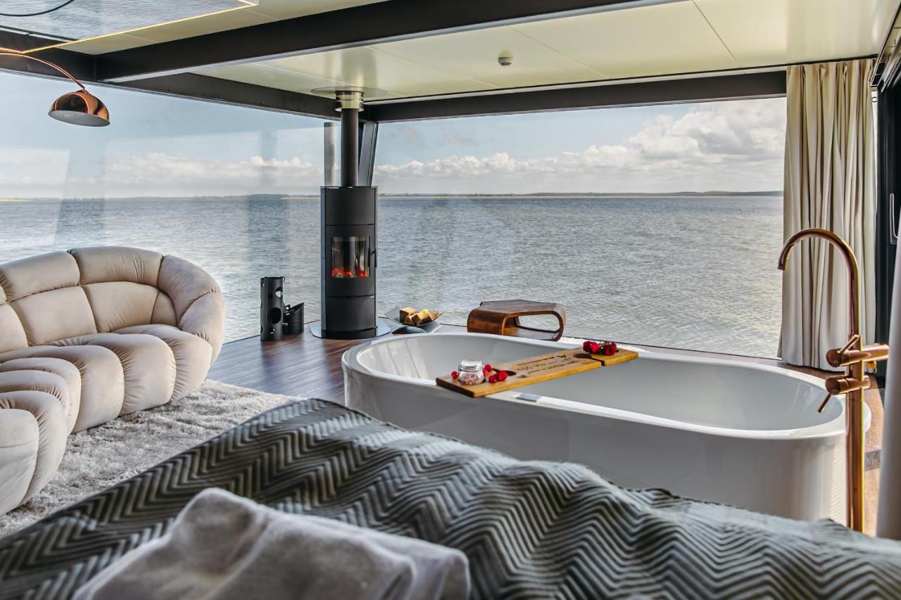 Grand Ht Houseboats - Domki Na Wodzie - Sauna, Jacuzzi, Kominek Мельно Экстерьер фото