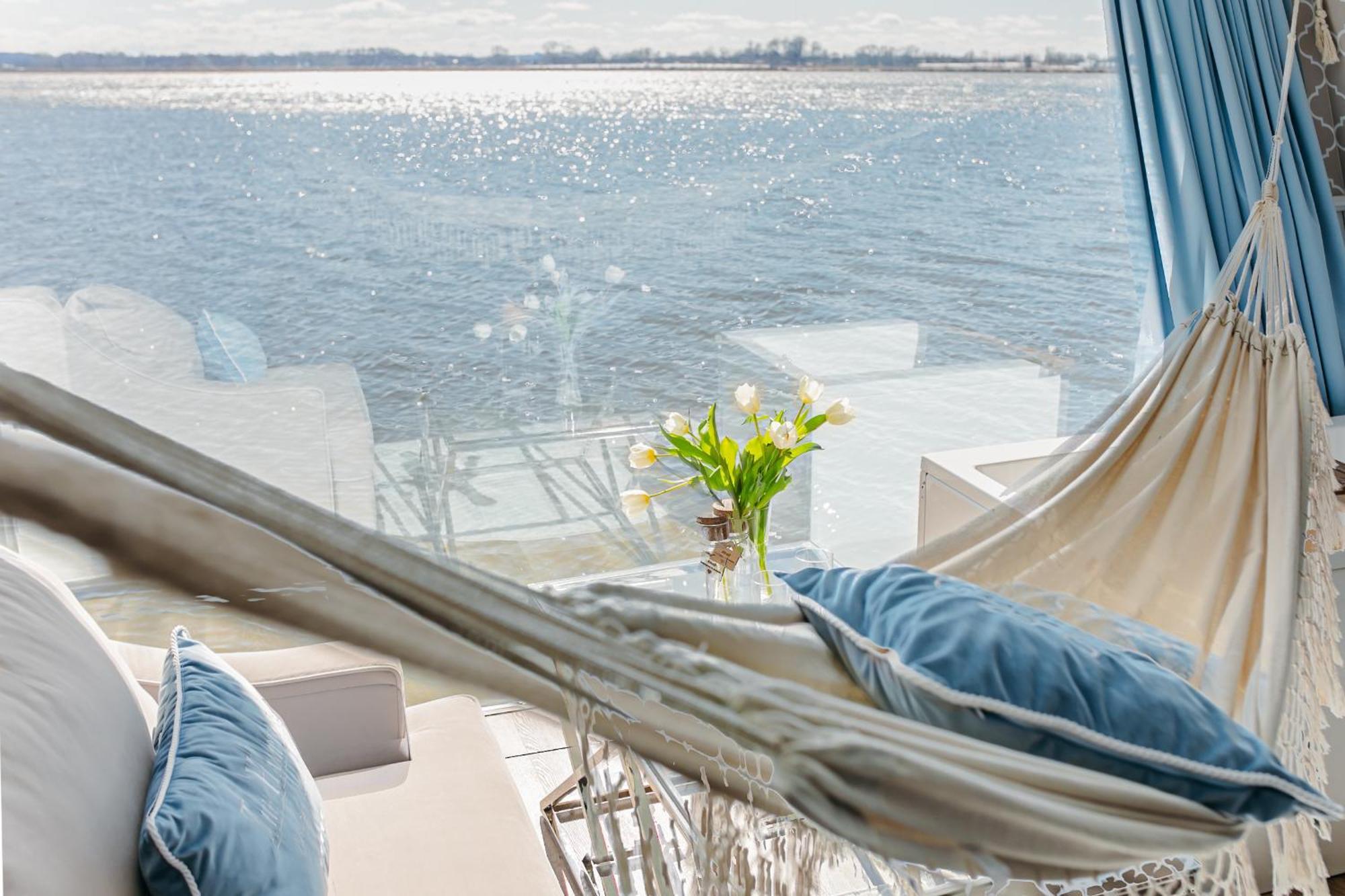 Grand Ht Houseboats - Domki Na Wodzie - Sauna, Jacuzzi, Kominek Мельно Экстерьер фото