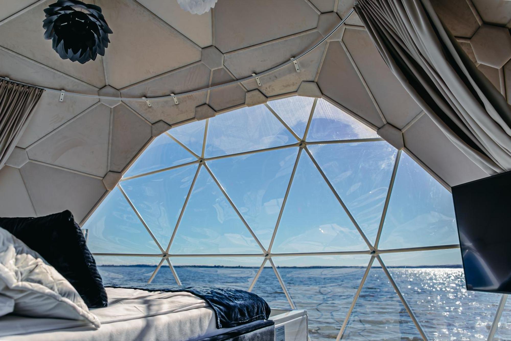 Grand Ht Houseboats - Domki Na Wodzie - Sauna, Jacuzzi, Kominek Мельно Номер фото