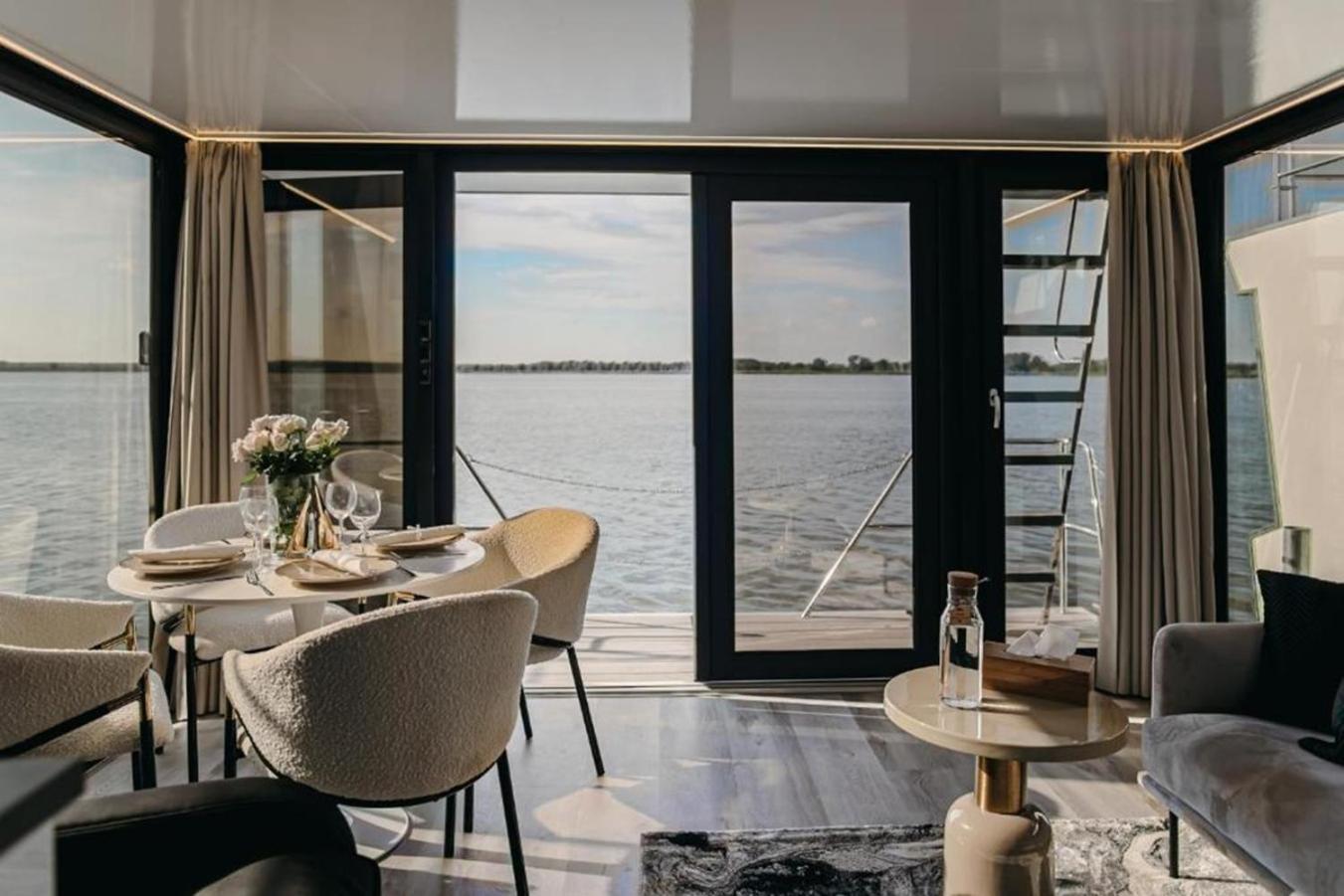 Grand Ht Houseboats - Domki Na Wodzie - Sauna, Jacuzzi, Kominek Мельно Экстерьер фото